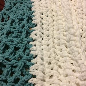 Bernat summer teal and white chunky blanket